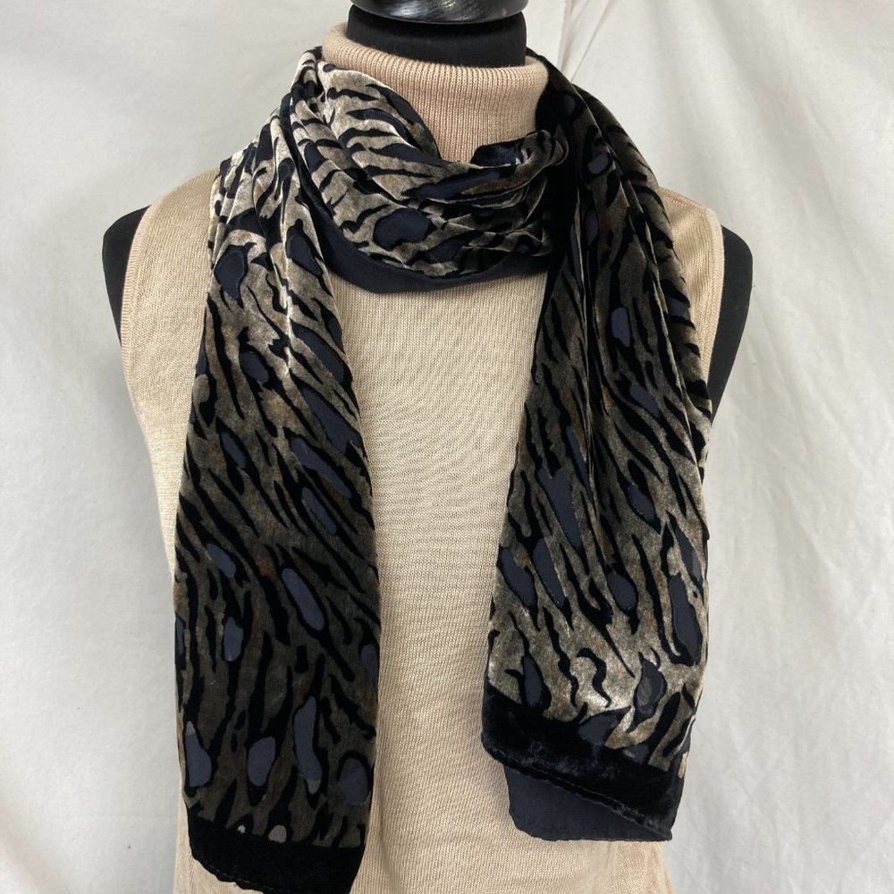 J & X NY velvet burnout animal print silk viscose